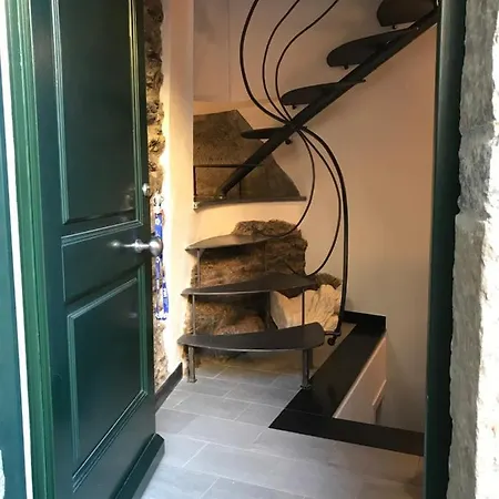 Giuli Vista Mare 4* Vernazza