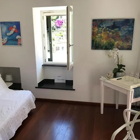 Giuli Vista Mare 4* ヴェルナッツァ